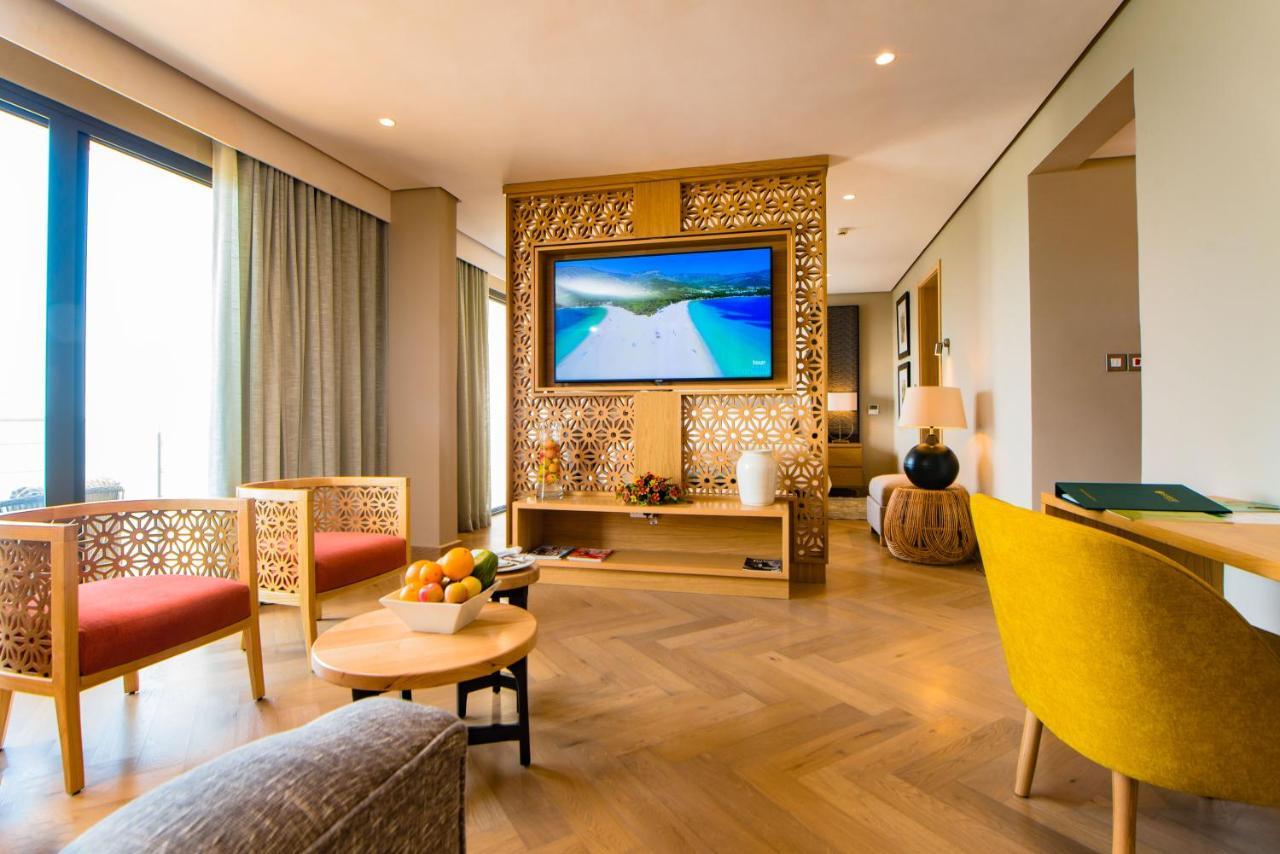 Sunbird Waterfront Hotel Salima Ngoại thất bức ảnh